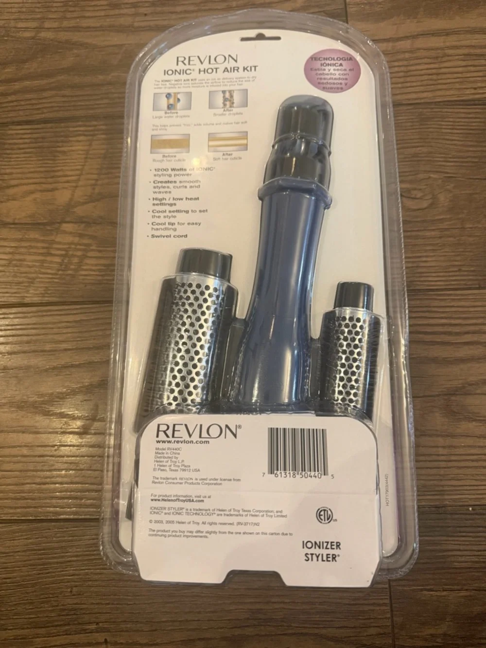 REVLON Hot Air Brush Kit 2 Brush Heads RV440C Style Curl & Volumize - NEW